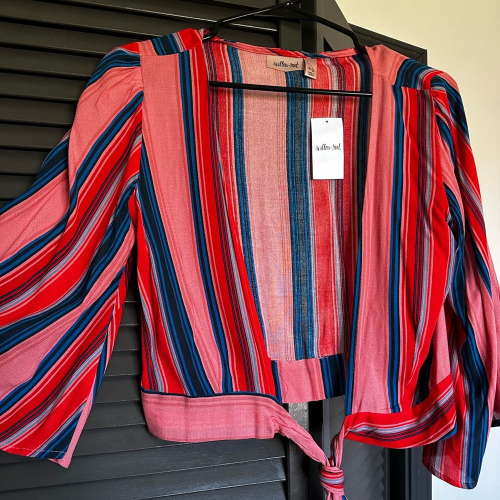Willow and Root wrap top